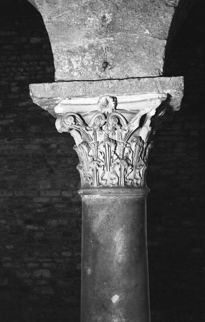 capitello corinzio - ambito italiano (sec. II)