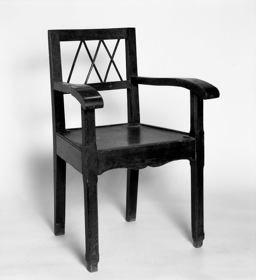 sedia - a braccioli - bottega toscana (primo quarto sec. XX)