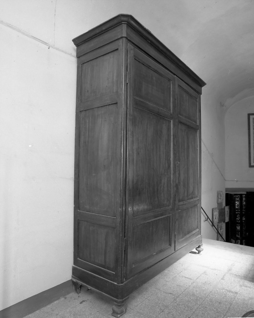 armadio - bottega toscana (prima metà sec. XX)