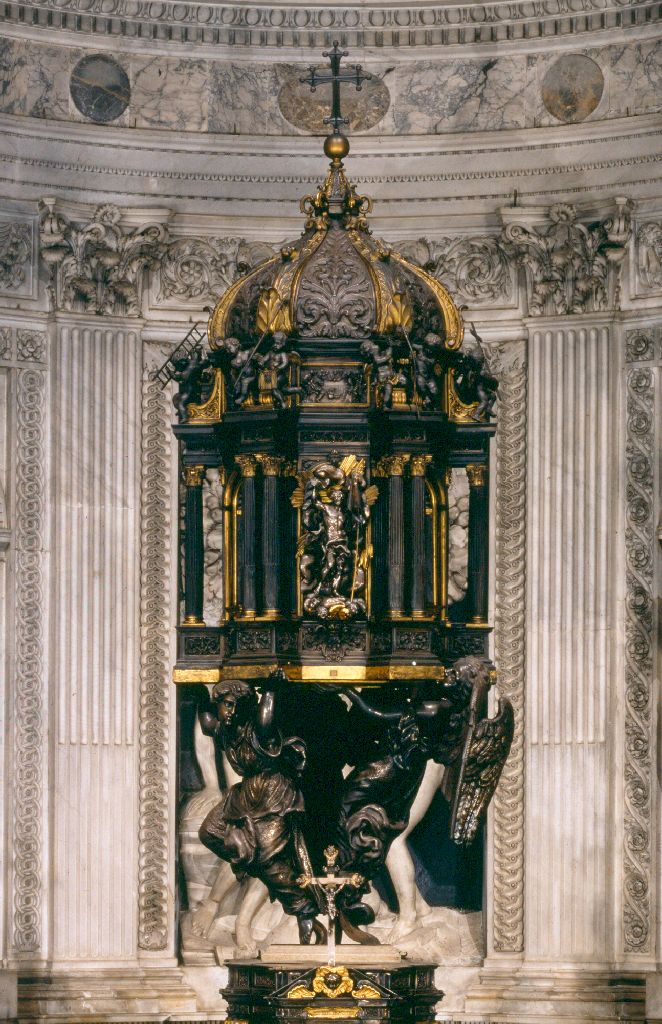 Cristo risorto (ciborio) di Tamburini Sebastiano, Foggini Giovanni Battista (sec. XVII)