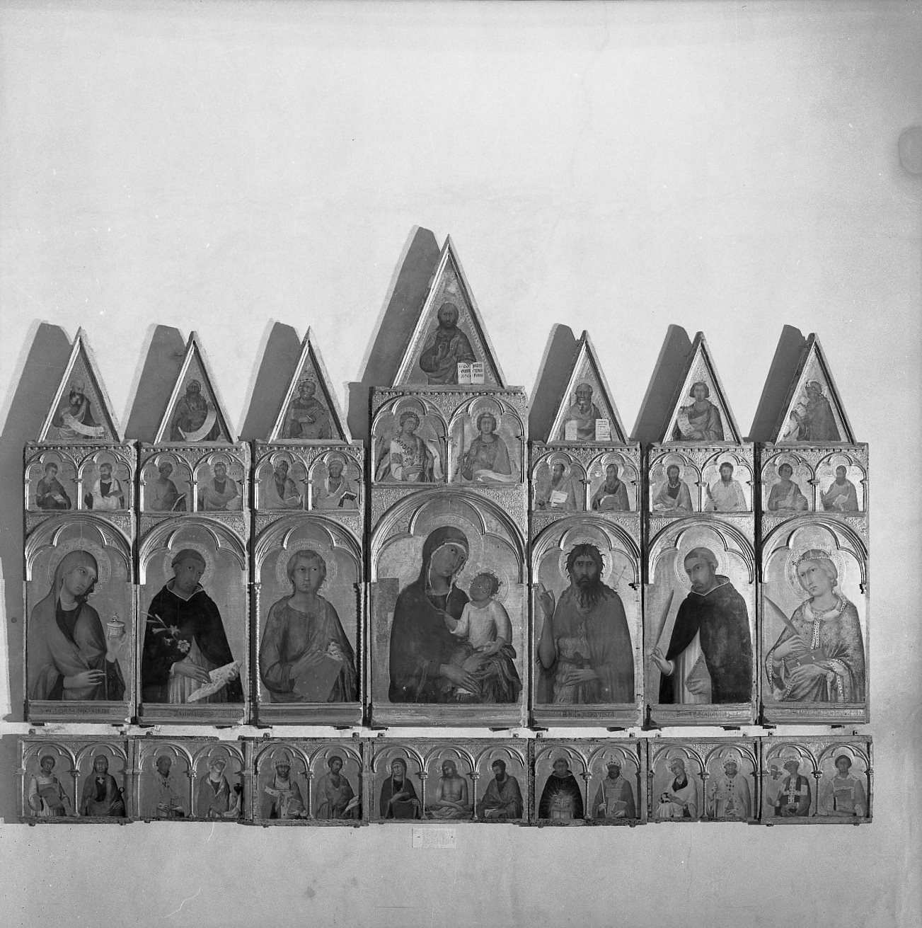 Madonna con bambino e Santi (polittico) di Martini Simone (sec. XIV)