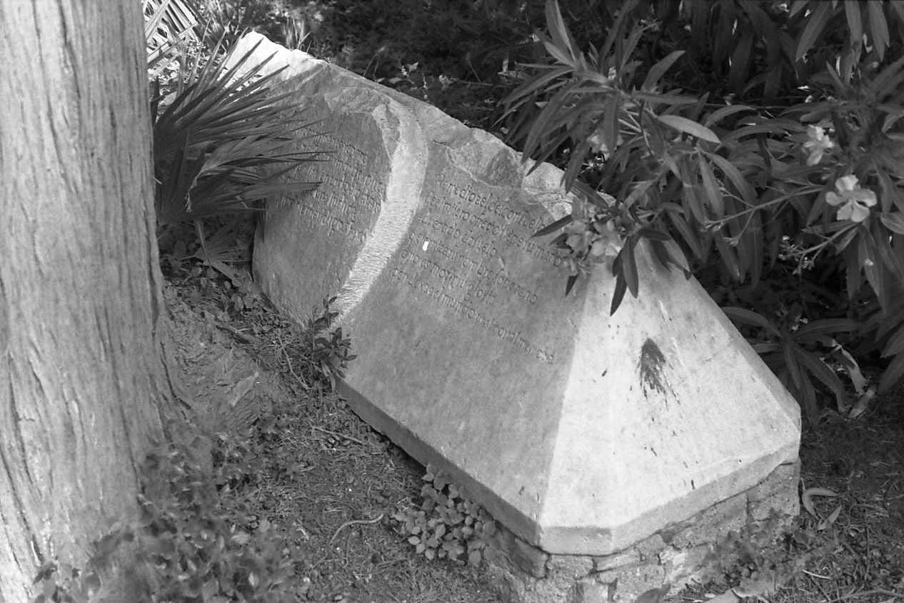 monumento funebre - bottega toscana (ultimo quarto sec. XVII)