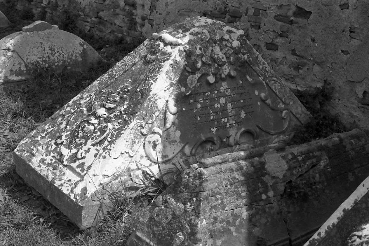 monumento funebre - bottega toscana (ultimo quarto sec. XVII)
