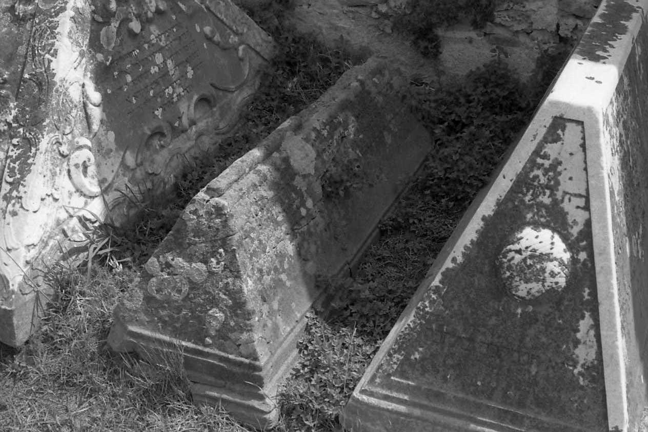 monumento funebre - bottega toscana (ultimo quarto sec. XVII)