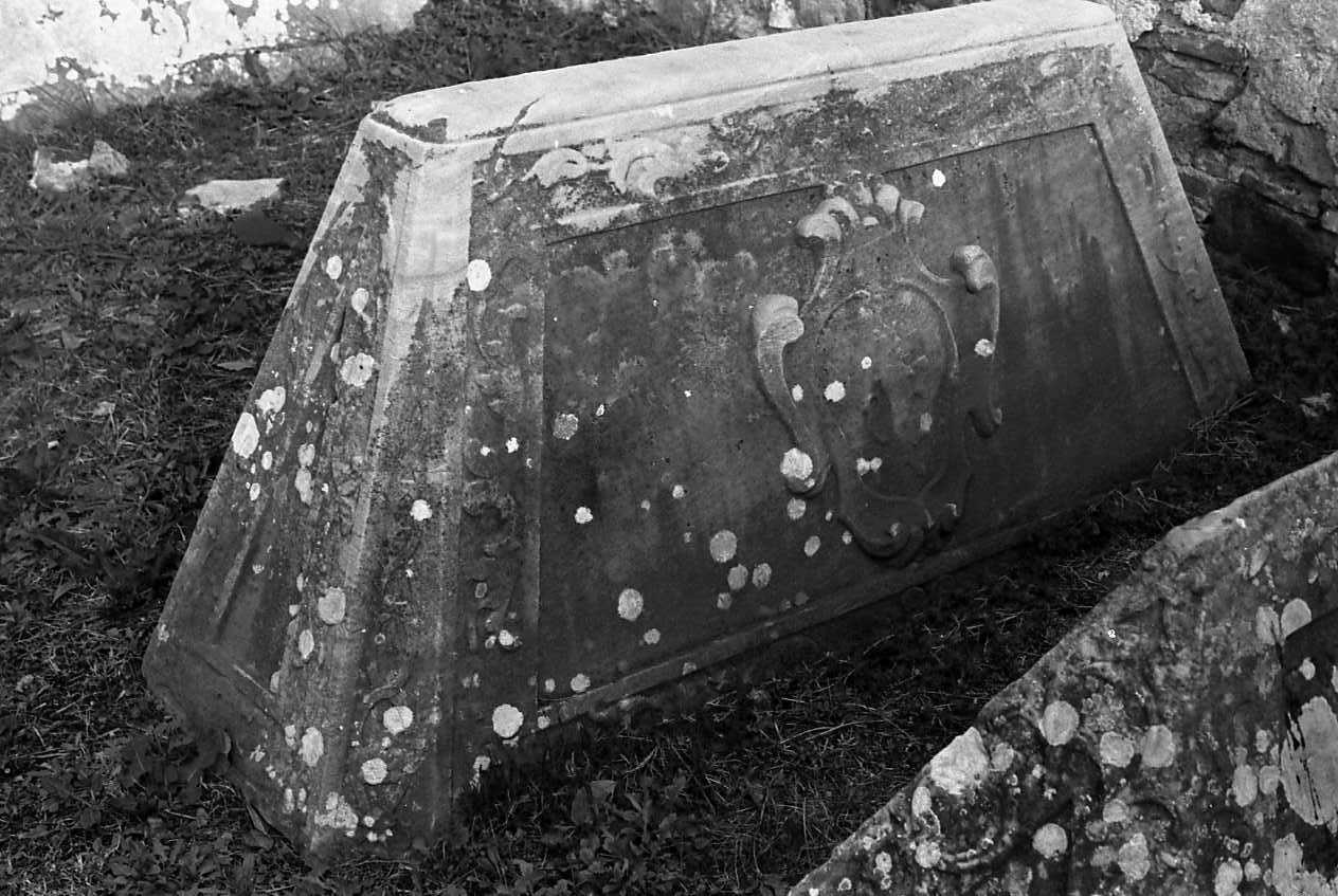 monumento funebre - bottega toscana (sec. XVIII)
