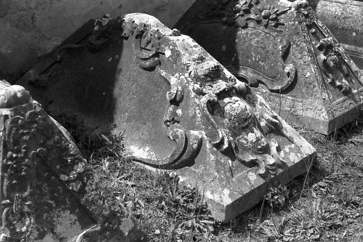 monumento funebre - bottega toscana (sec. XVIII)
