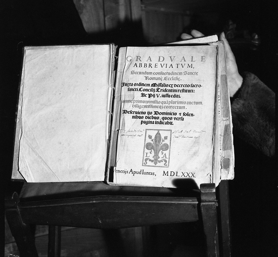 coperta di libro liturgico - ambito italiano (ultimo quarto sec. XVI)