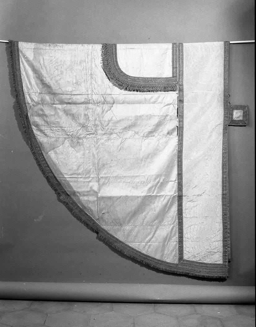 piviale - manifattura italiana (sec. XVIII)