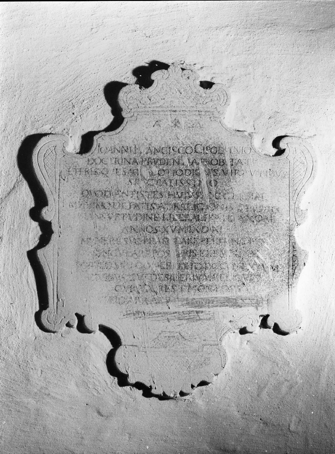 lapide - bottega volterrana (sec. XVIII)