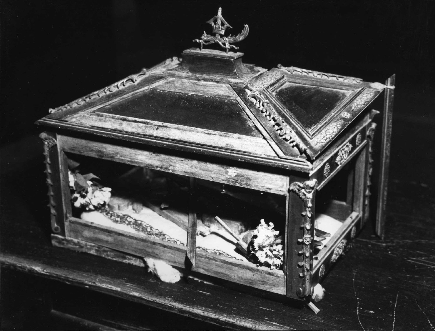 reliquiario - bottega volterrana (inizio sec. XIX)