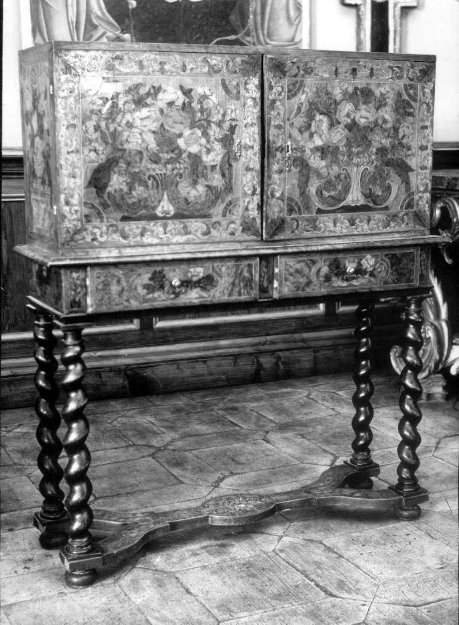 stipo, opera isolata - bottega Italia centrale (prima metà sec. XVIII)