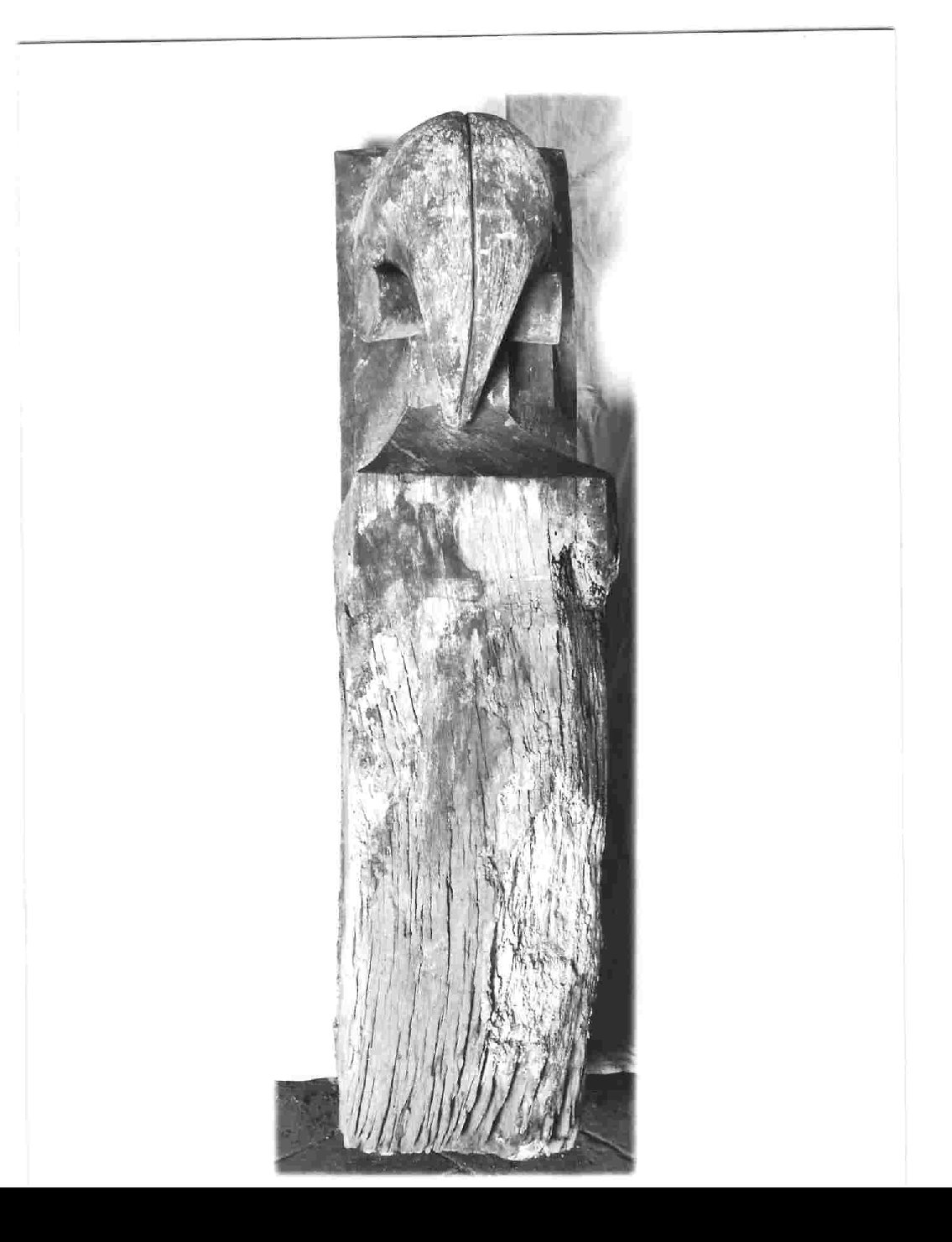 mensola, insieme - bottega umbra (ultimo quarto sec. XIII)