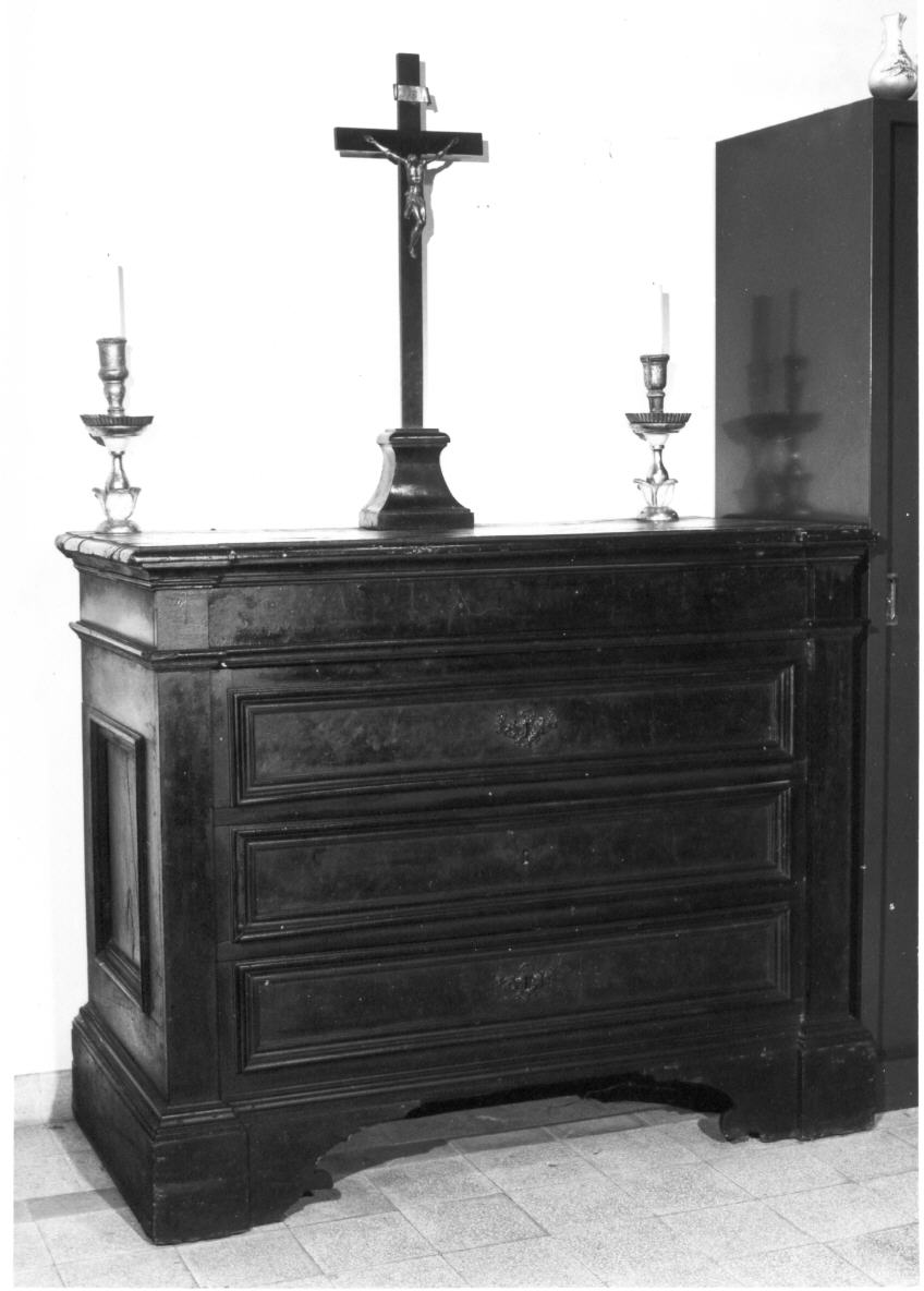 cassettone - bottega umbra (seconda metà sec. XVII)