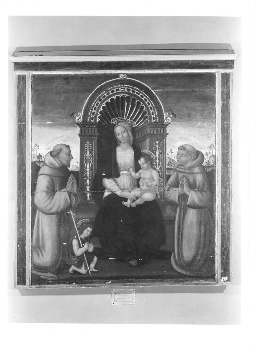 Madonna con Bambino in trono tra santi (dipinto) di Muti Feliciano di Giacomo de' (primo quarto sec. XVI)