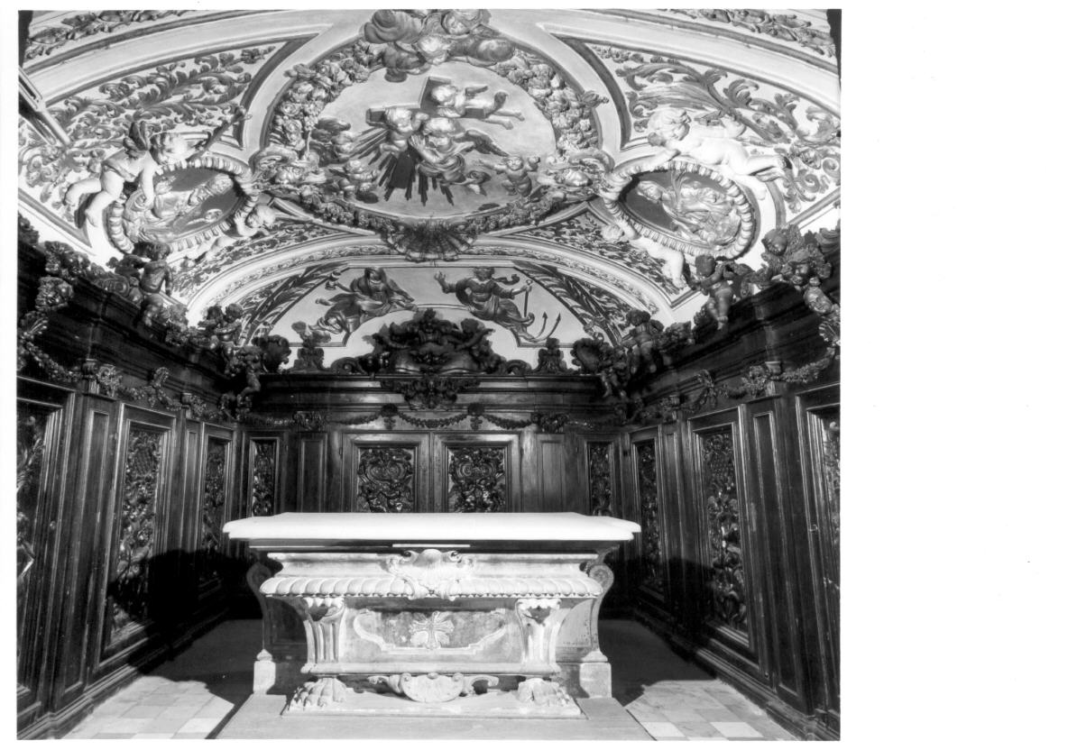 armadio per reliquiari di Calcioni Antonio (sec. XVIII)