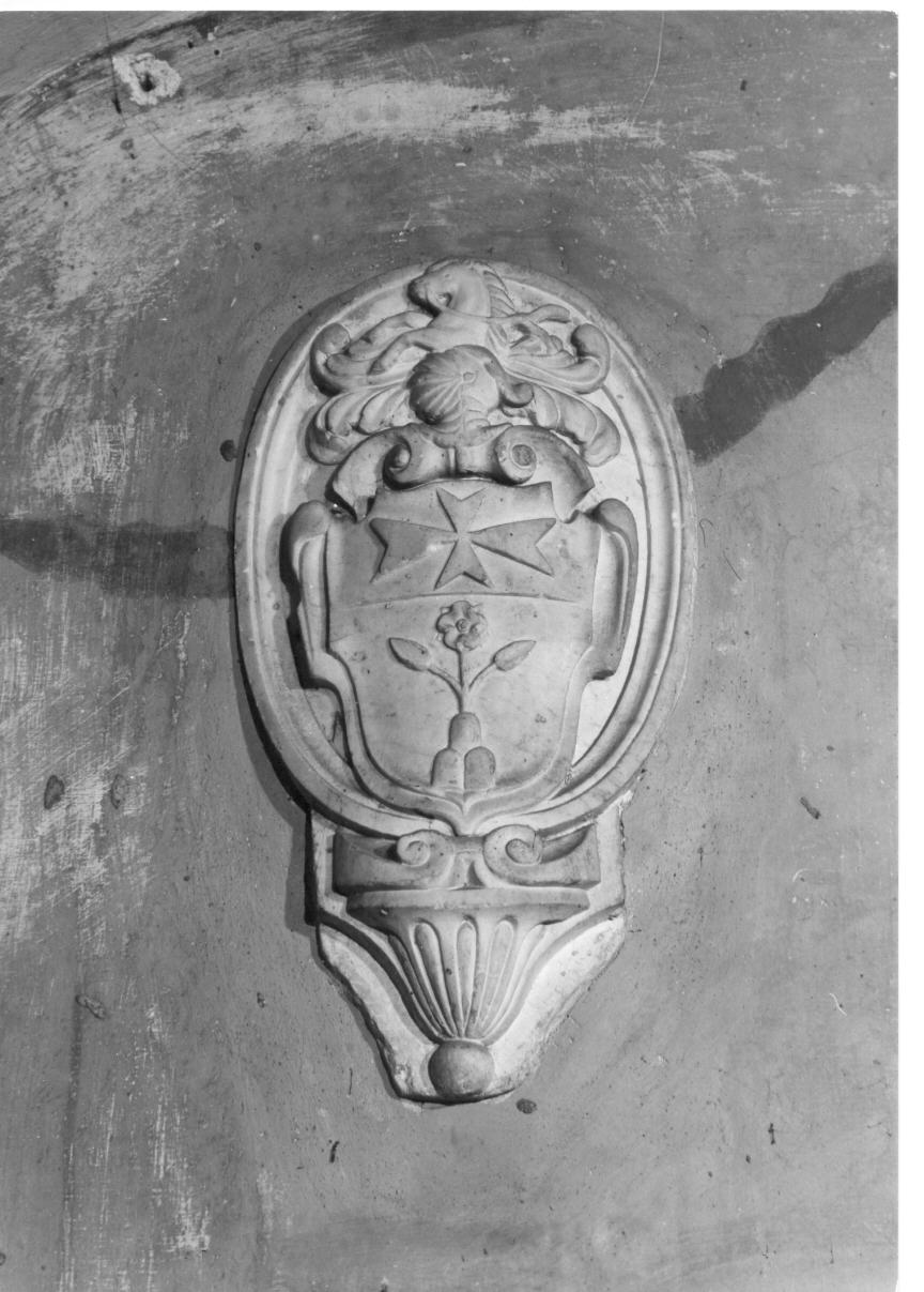 stemma gentilizio (rilievo) - bottega Italia centrale (sec. XVII)