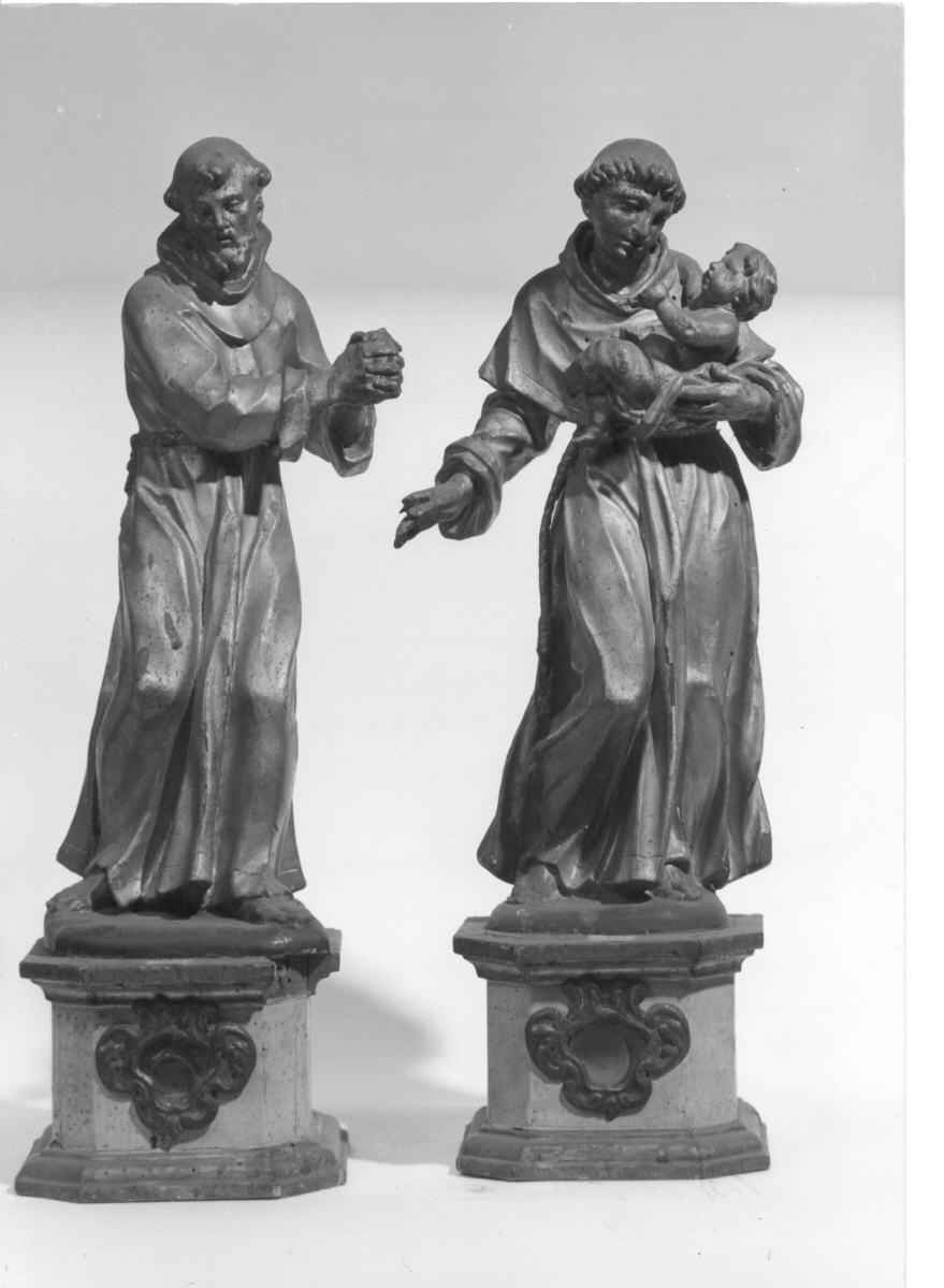 Sant'Antonio da Padova con il bambino (reliquiario - a statuetta) - bottega Italia centrale (sec. XVII)