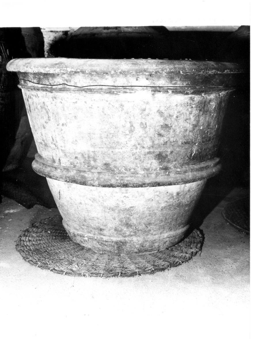 vaso - produzione di Deruta (prima metà sec. XIX)