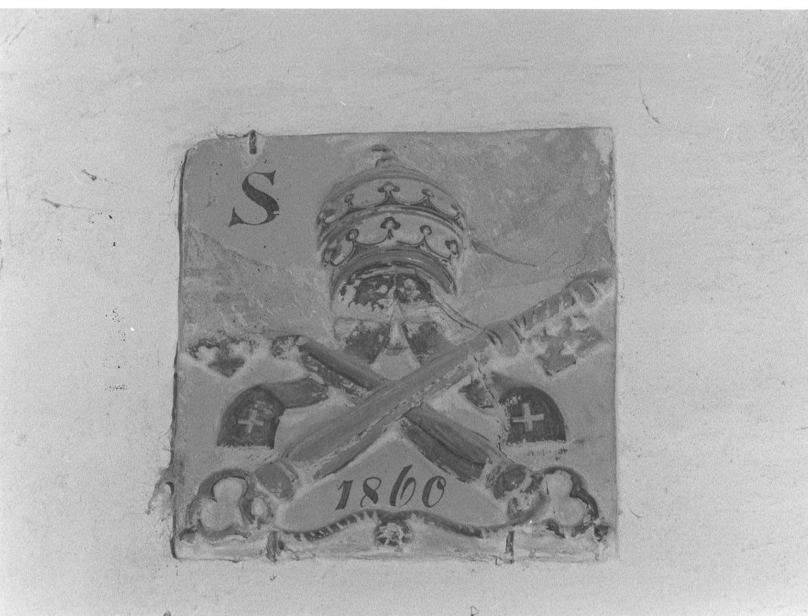 tiara con chiavi (rilievo) - bottega derutese (sec. XIX)