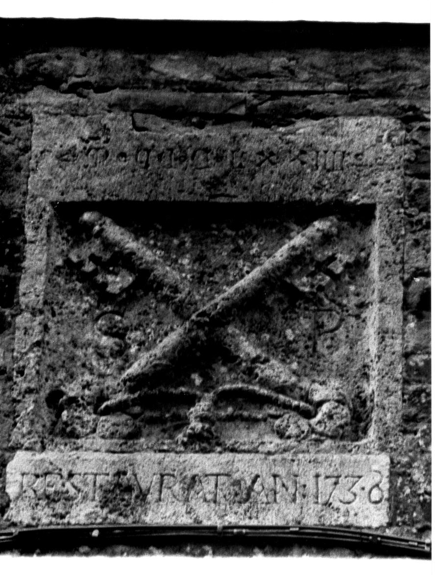 stemma (rilievo) - bottega umbra (sec. XIV, sec. XVIII)