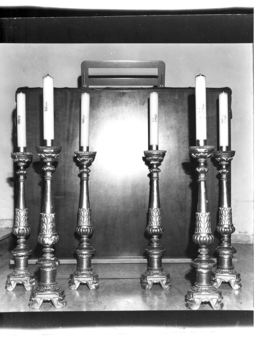 candeliere d'altare, serie - bottega italiana (sec. XVII)
