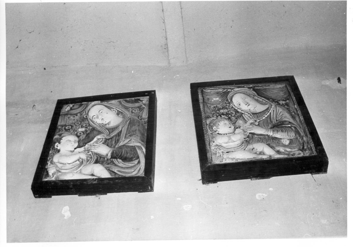 Madonna con Bambino (rilievo) - bottega derutese (ultimo quarto sec. XVI)