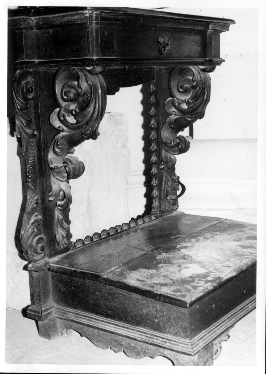 inginocchiatoio, opera isolata - bottega Italia centrale (seconda metà sec. XVII)