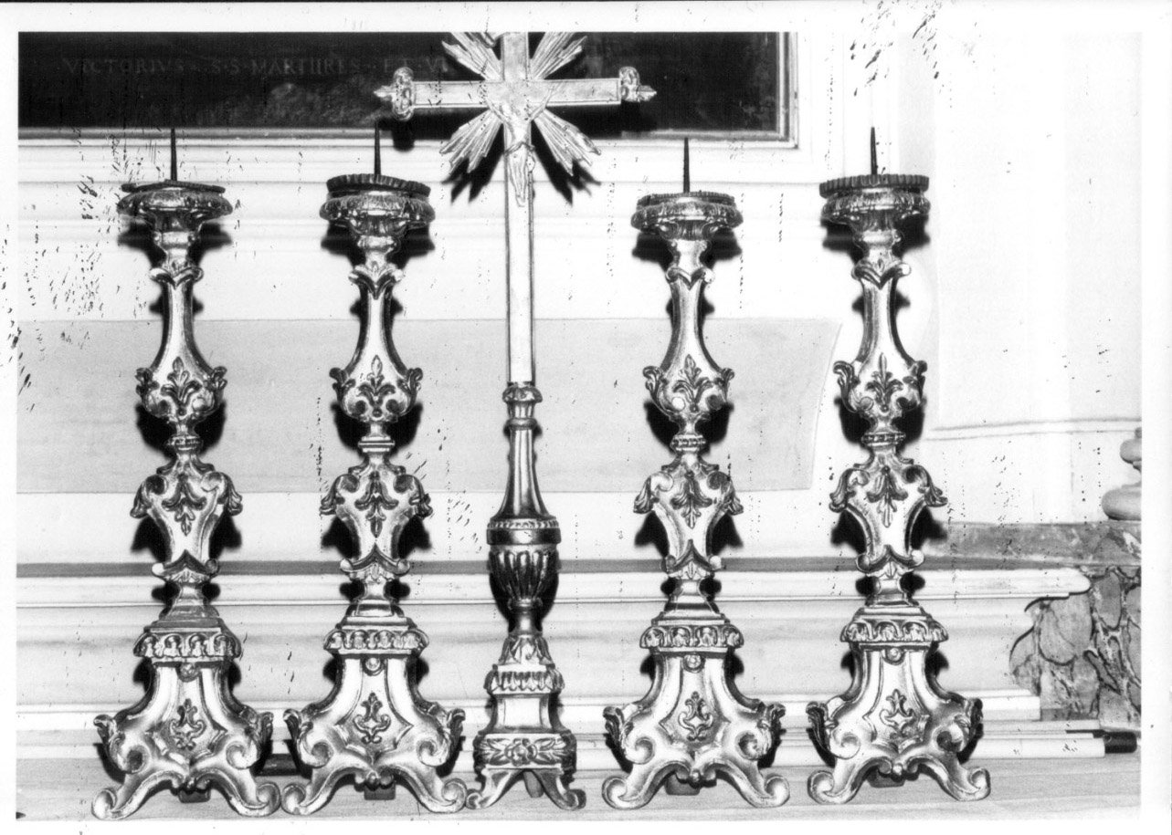 candeliere d'altare, serie - bottega Italia centrale (seconda metà sec. XVIII)