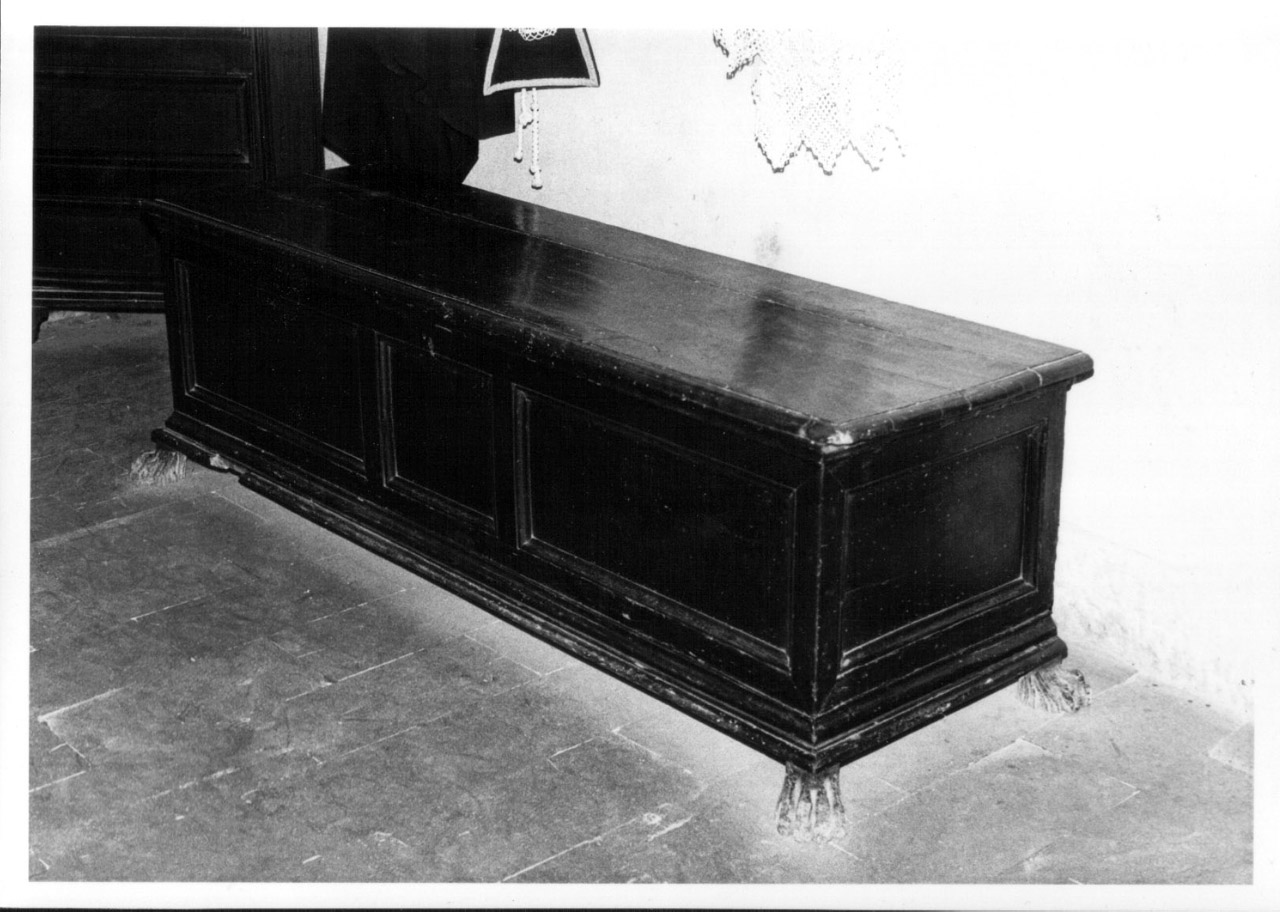 cassapanca, opera isolata - bottega Italia centrale (seconda metà sec. XVI)