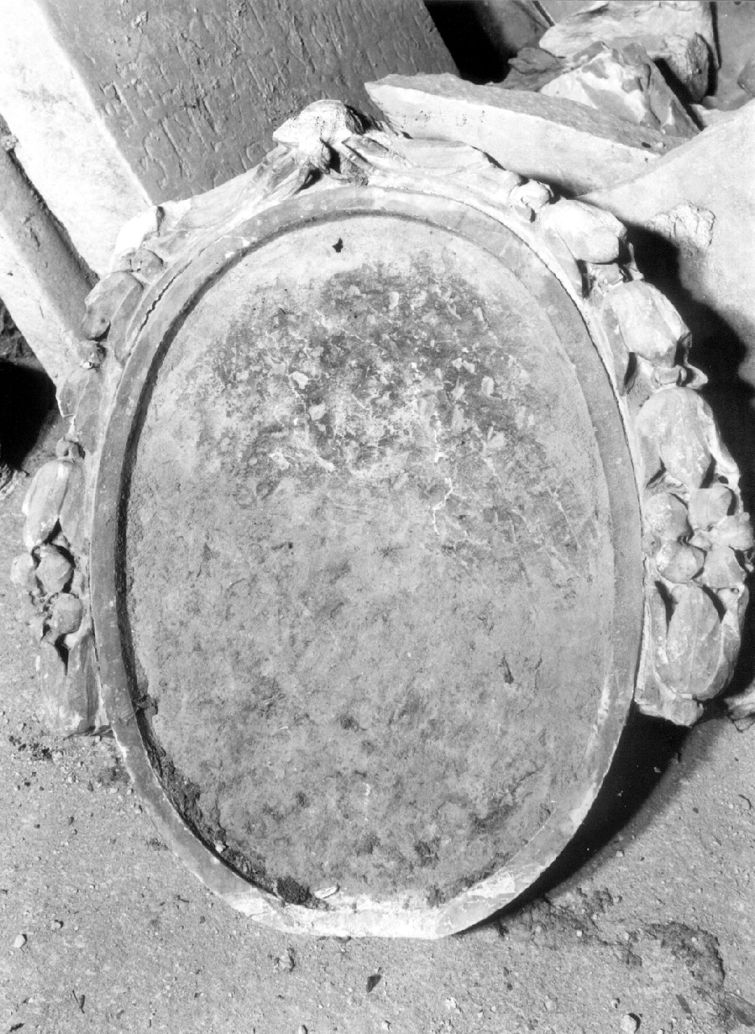 lapide, frammento di Bolgi Andrea (attribuito), Calandra Giovanni Battista (attribuito) (sec. XVII)