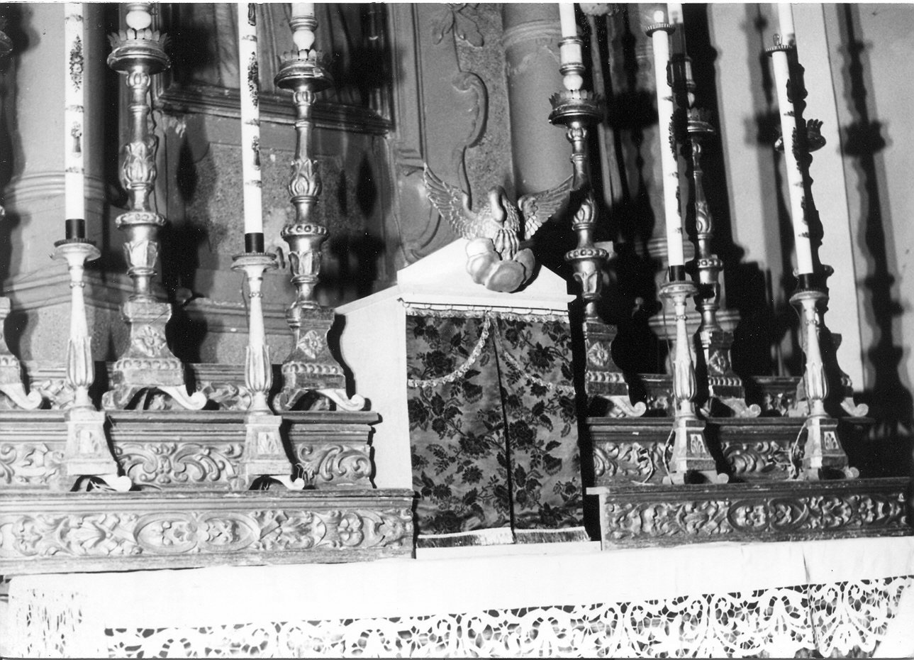 candeliere, opera isolata - bottega umbra (sec. XIX)