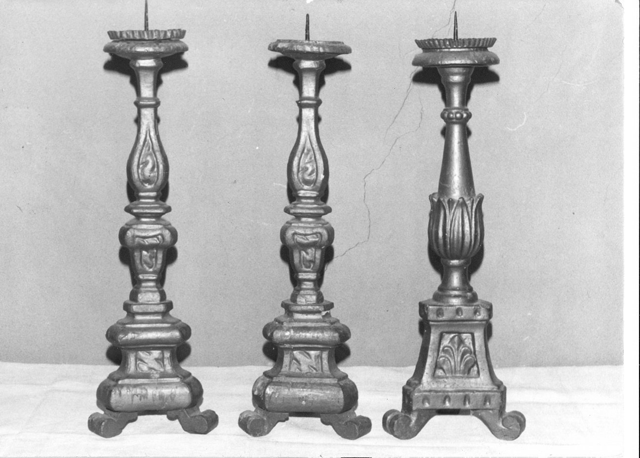 candeliere d'altare, elemento d'insieme - bottega Italia centrale (inizio sec. XIX)