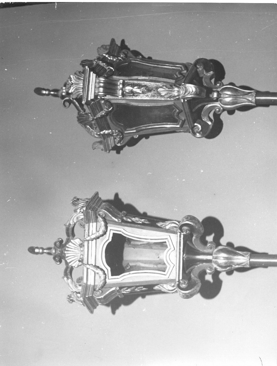 lanterna processionale, opera isolata - bottega umbra (sec. XVIII)