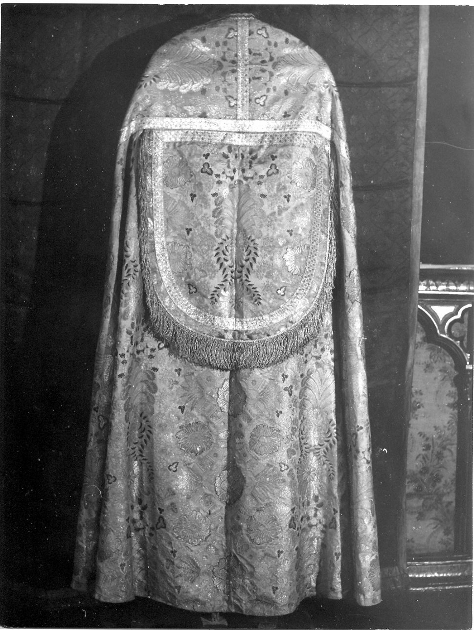 piviale, opera isolata - manifattura Italia centrale (sec. XIX)