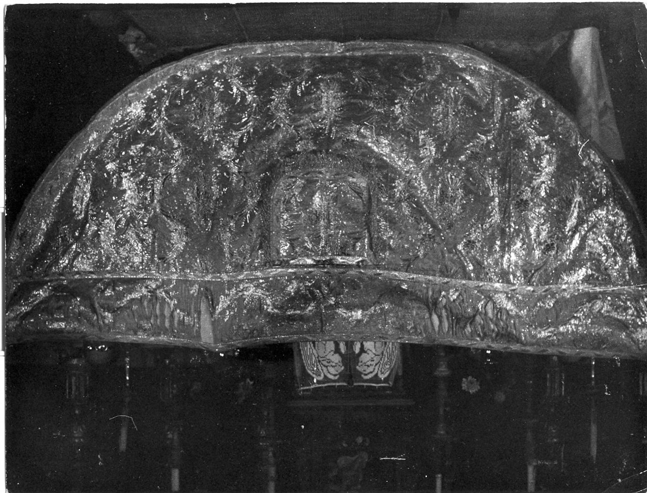 piviale, opera isolata - manifattura Italia centrale (sec. XVIII)