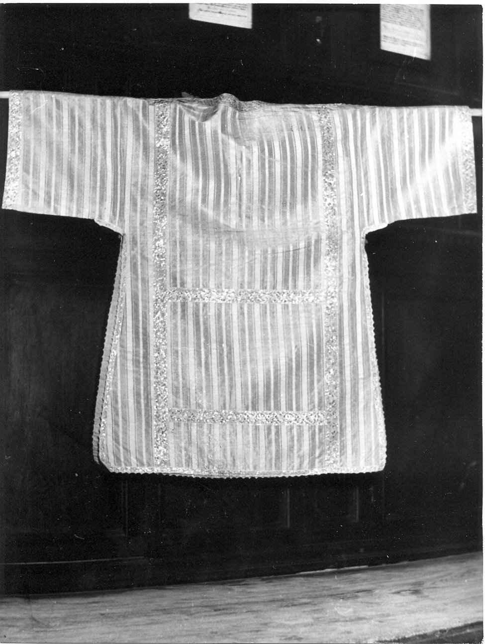 tunicella, opera isolata - manifattura Italia centrale (sec. XVII)