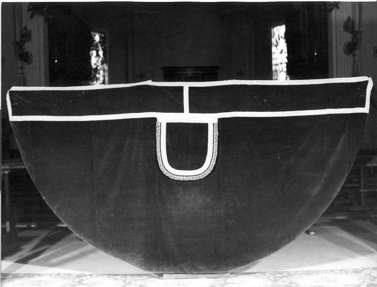 piviale, opera isolata - manifattura Italia centrale (sec. XIX)