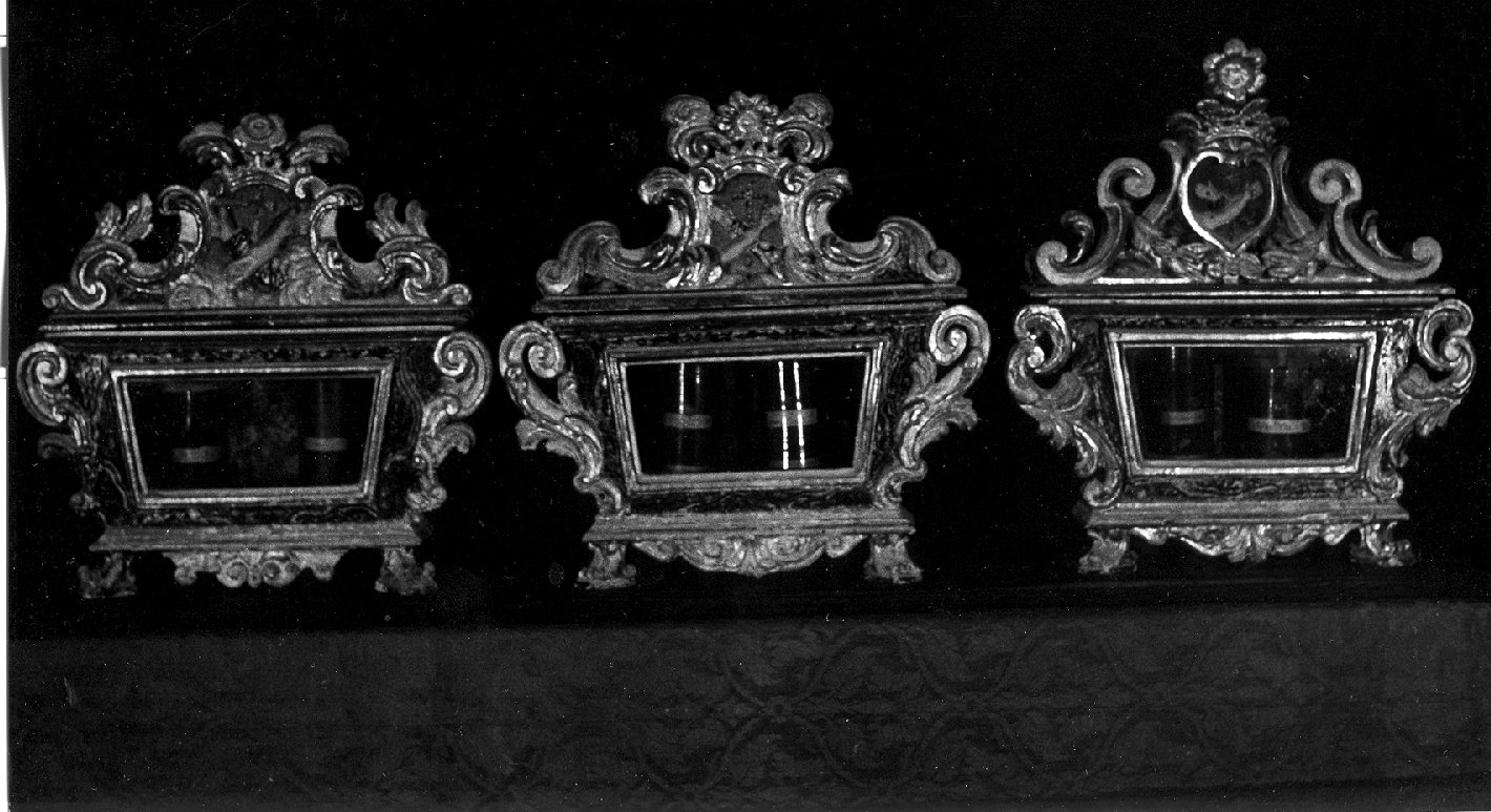 reliquiario a teca - a urna, opera isolata - bottega Italia centrale (sec. XVIII)