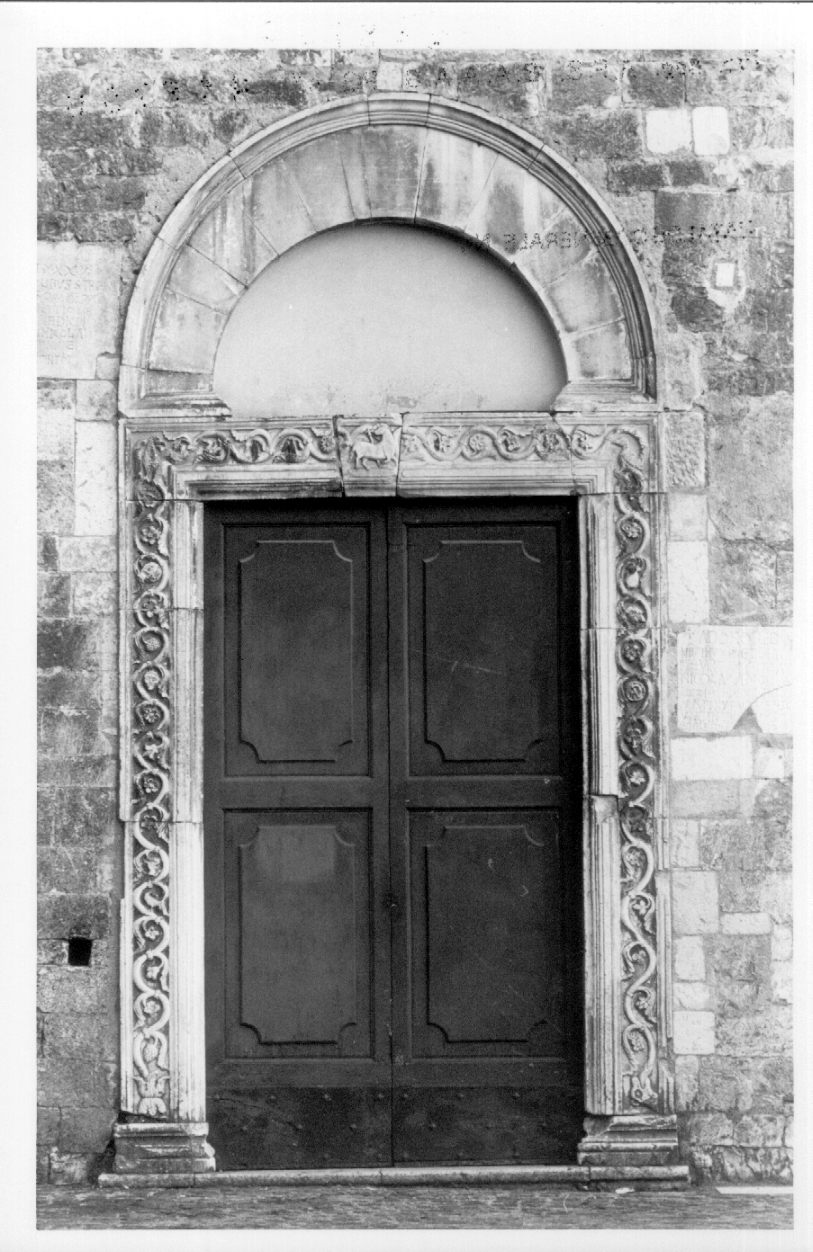 portale, opera isolata - bottega umbra (sec. XII)