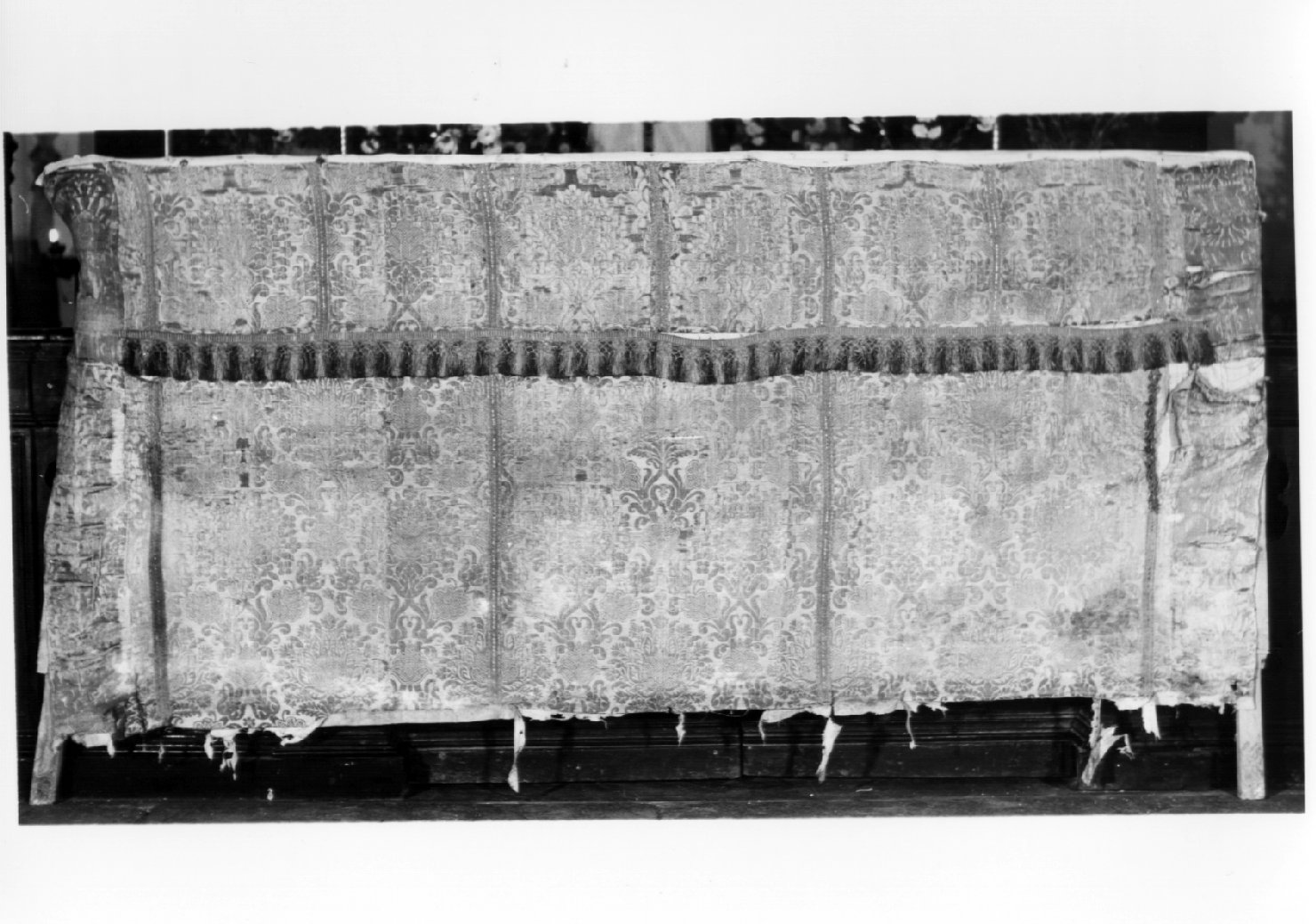 paliotto, opera isolata - manifattura italiana (seconda metà sec. XVI)