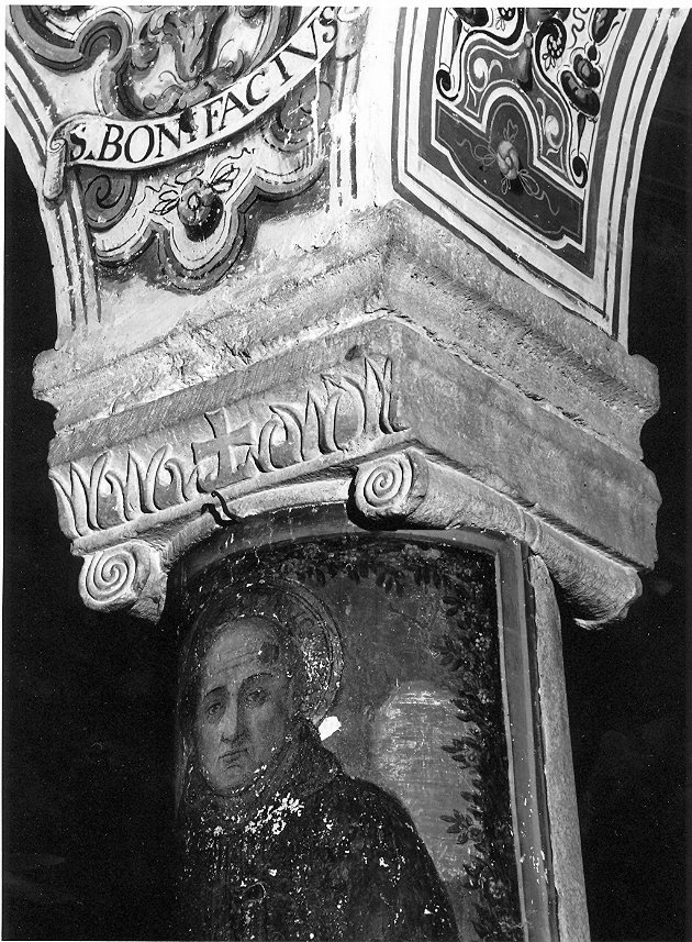 capitello, elemento d'insieme - bottega Italia centrale (sec. X)