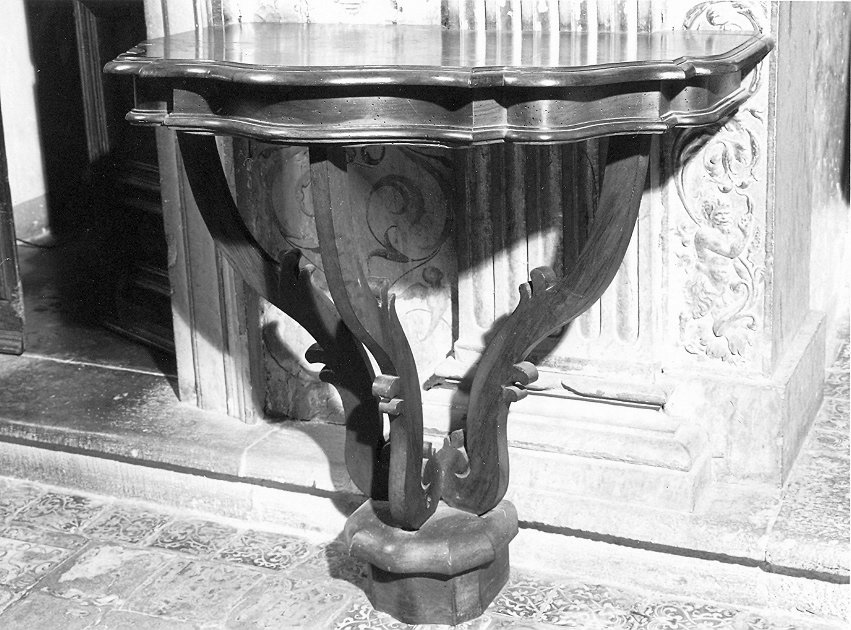 console, serie - bottega umbra (sec. XVIII)