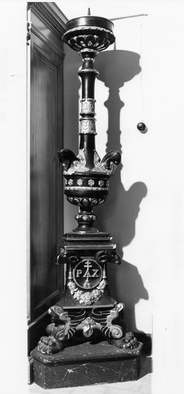 candelabro, opera isolata - bottega Italia centrale (sec. XVIII)