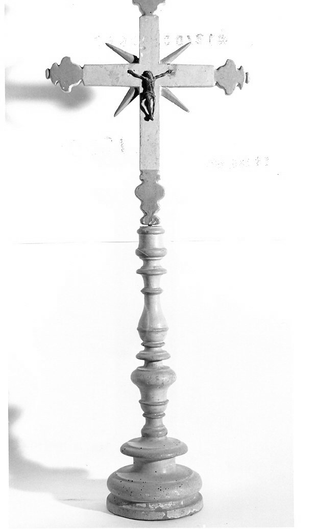 croce d'altare, opera isolata - bottega umbra (fine sec. XIX)