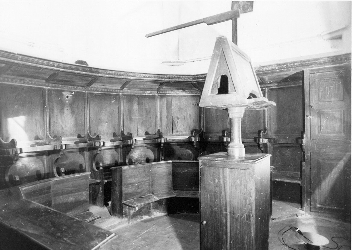 stalli del coro, insieme - bottega Italia centrale (sec. XVI)