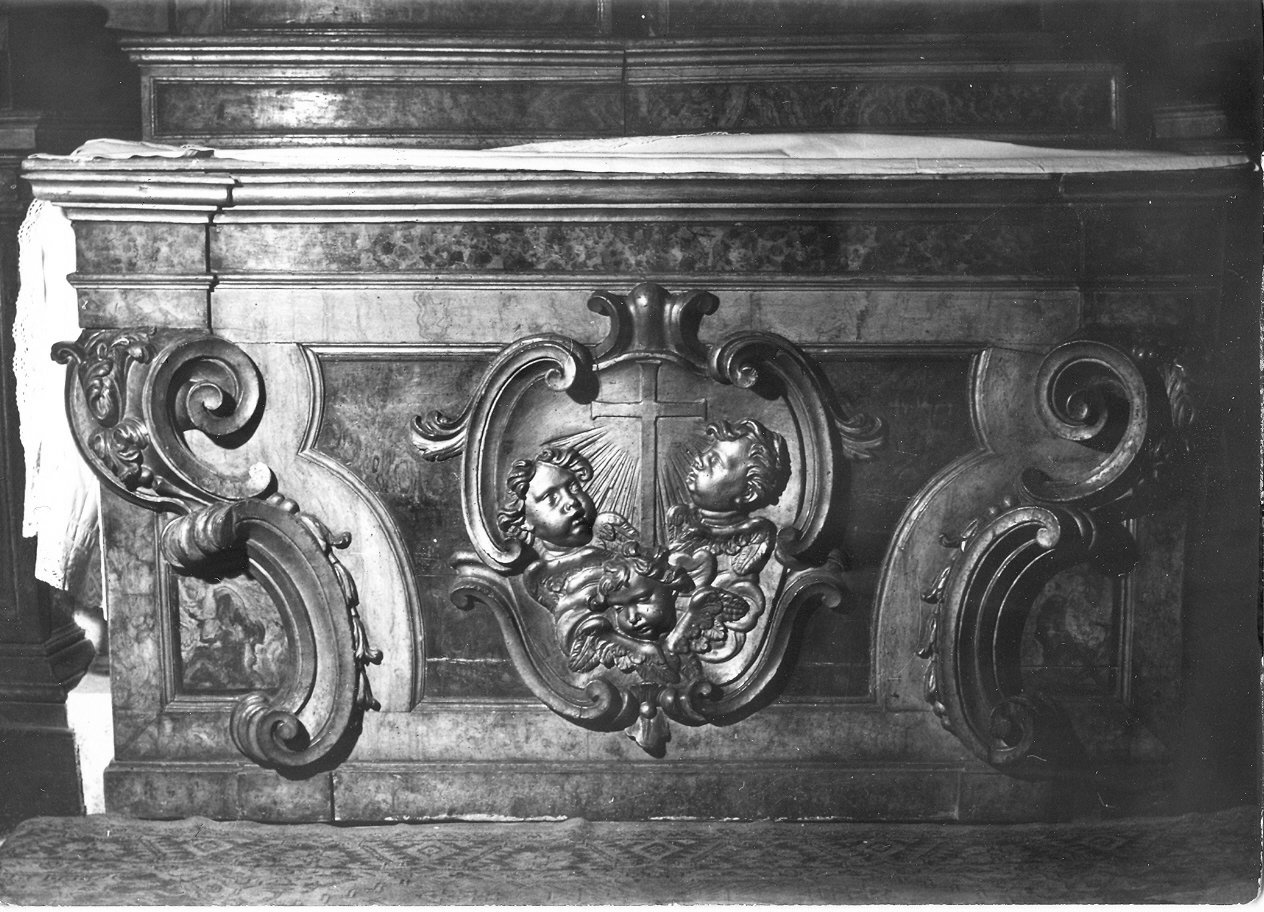 paliotto, elemento d'insieme - bottega Italia centrale (sec. XVIII)