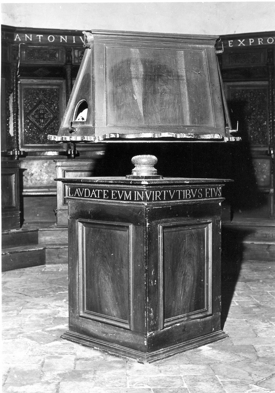 badalone, elemento d'insieme - bottega umbra (sec. XVIII)