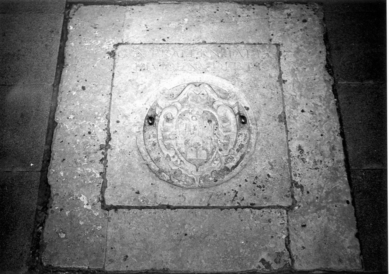 lastra tombale, opera isolata - bottega umbra (sec. XVI)