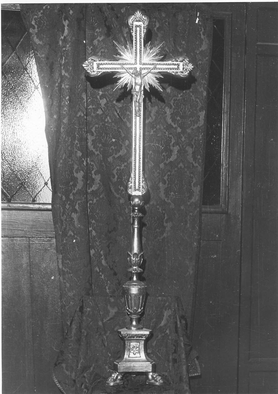 croce d'altare, opera isolata di Sciacqui Andrea (attribuito) (secc. XVIII/ XIX)