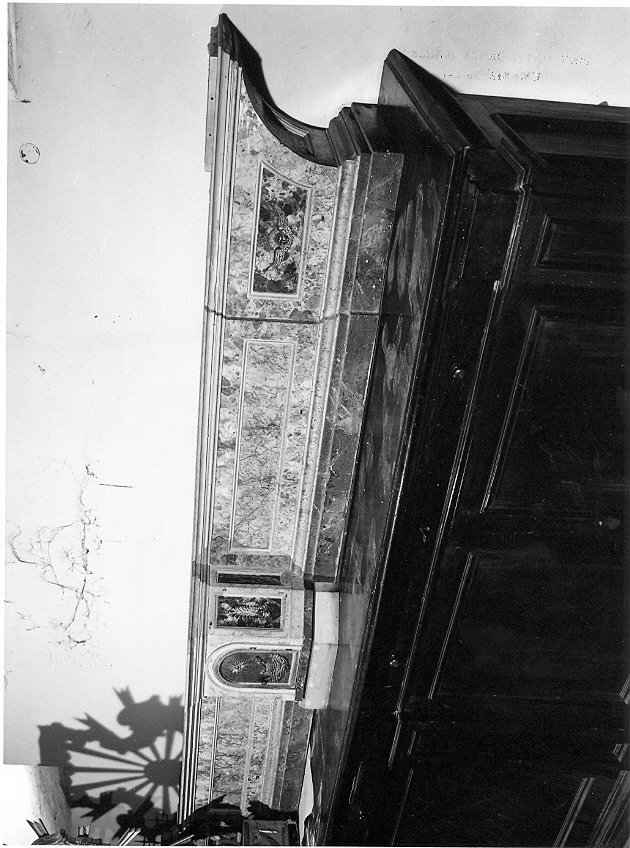 gradino d'altare, opera isolata - bottega Italia centrale (sec. XVIII)